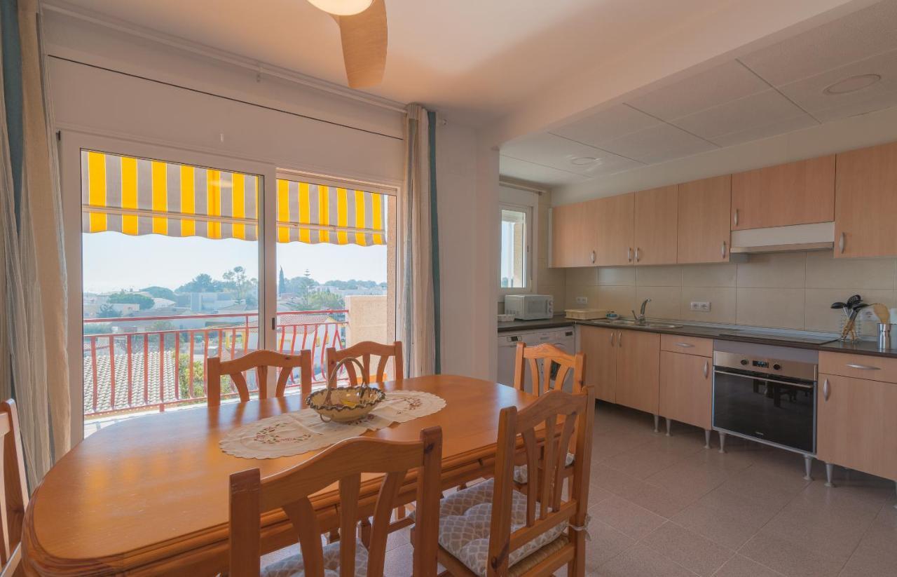 Unter Den Linden Apartment